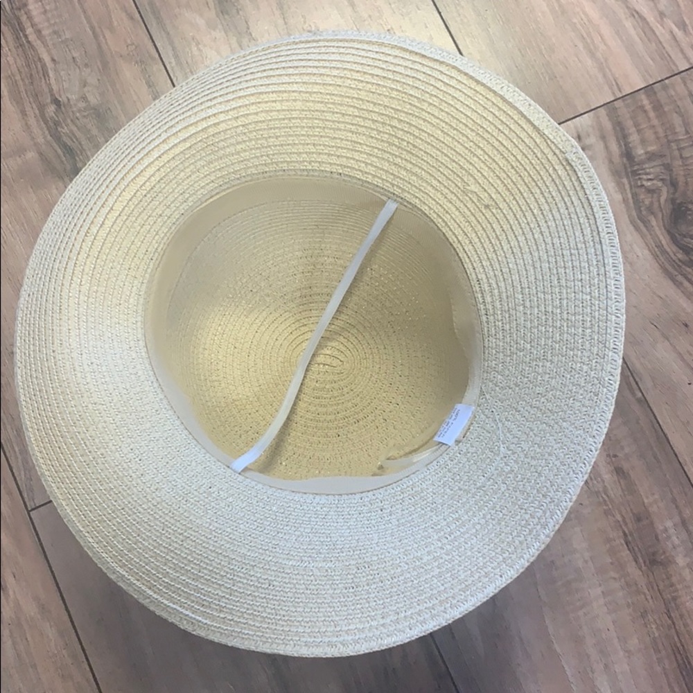Women straw hat - Picture 2 of 2